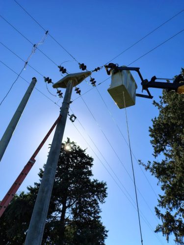 Línea Aérea Media Tensión 9